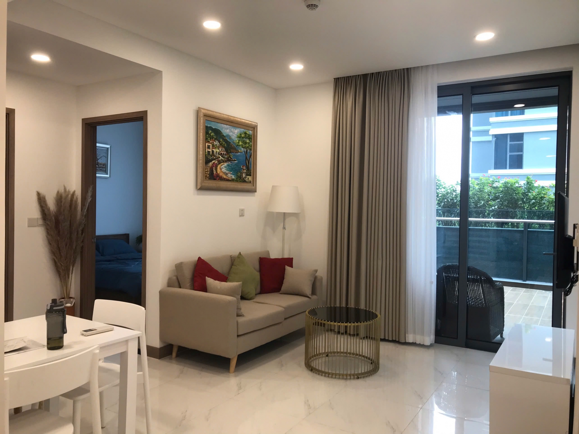 Sunwah Pearl Whitehouse tower 1 bedroom apartment for rent with private garden fully furnished modern interior
